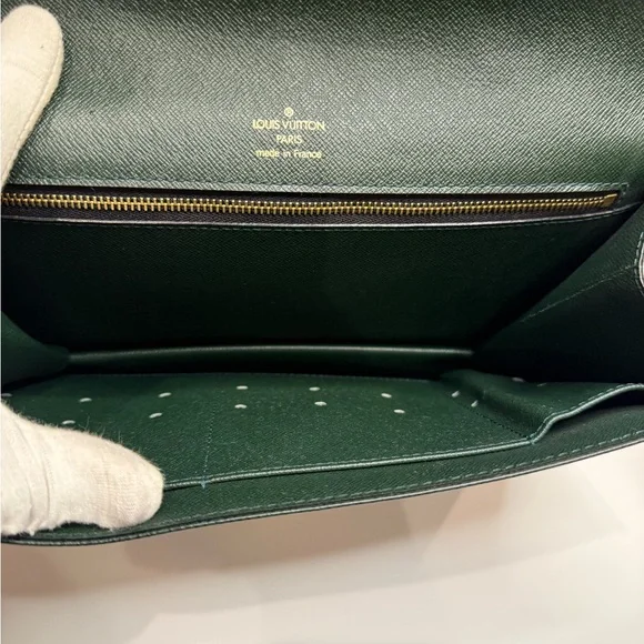 Authentic Louis Vuitton Green Taiga Leather Wristlet & Clutch Brass Hardware - Picture 8 of 13